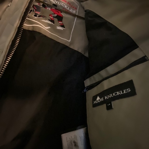 Moose Knuckles ORIGINAL 3Q NeoShear Shearling Down Bomber Jacket W/ FUR Hood - Picture 4 of 4